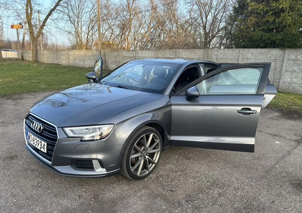 Audi A3 cena 76800 przebieg: 91232, rok produkcji 2017 z Ostrołęka małe 781